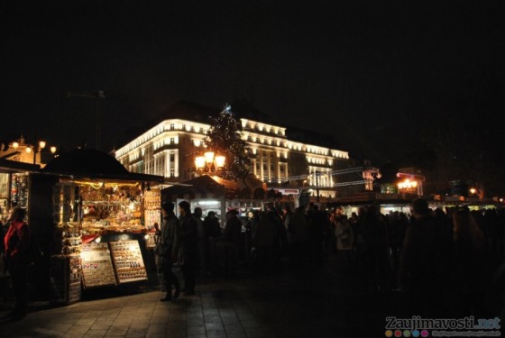 Vianočné trhy Bratislava 2012