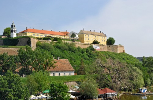 Pevnosť Petrovaradin, Srbsko a Mor ho
