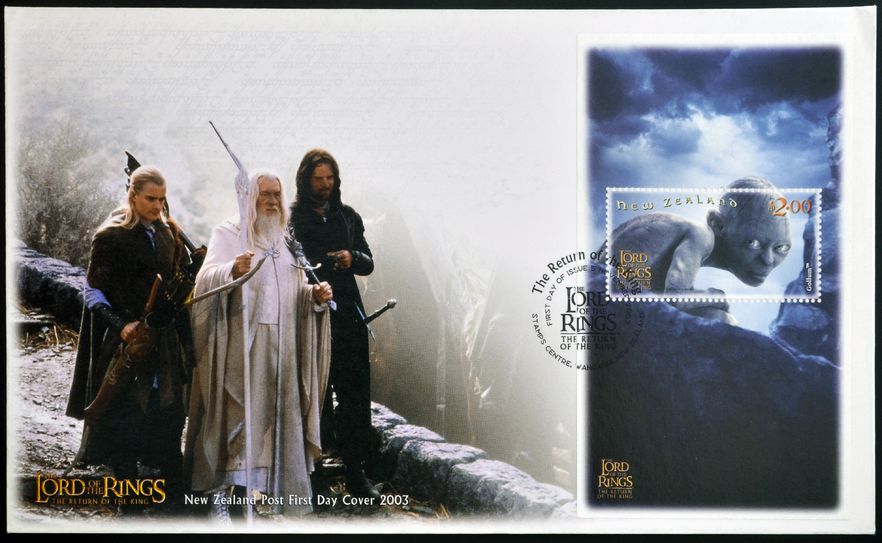 17145250 - new zealand - circa 2003: stamp printed in new zealand shows scenes from the lord of the rings, circa 2003
