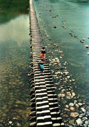 Klavírový most z Číny