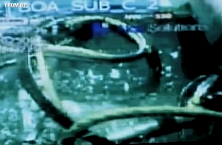 Zábery z ponorky pri zabraňovaní úniku ropy do Mexického zálivu