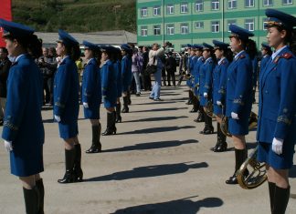 severna-korea-lupez