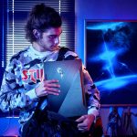 ROG ZEPHYRUS_GX501_lifestyle