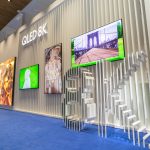 QLED 8K Signage_1