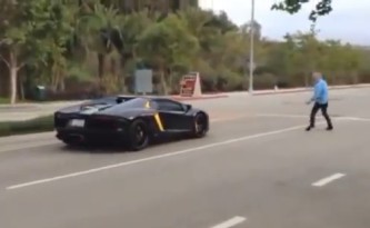 Lamborghini hluk